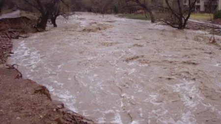 COD PORTOCALIU şi GALBEN DE INUNDAŢII. Unde sunt aşteptate revărsări ale râurilor