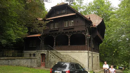 Prinţul Paul revendică o parte din complexul Peleş