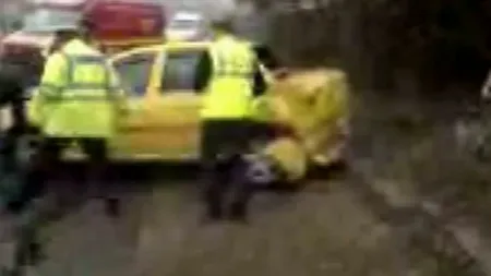 TRAGEDIE în Suceava. Un pieton, accidentat GRAV pe trotuar VIDEO