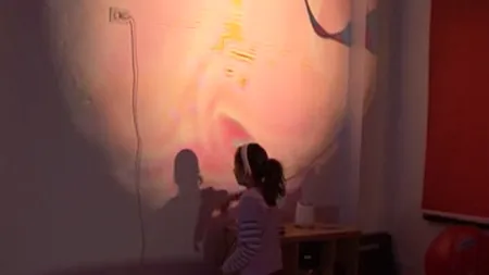 O cameră multisenzorială îi ajută pe copiii cu probleme de vedere să descopere lumea VIDEO