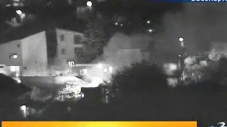 Incendiu la o casă din zona de nord a Capitalei. Trei persoane au fost evacuate