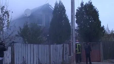 INCENDIU DEVASTATOR în Constanţa: Şase case, mistuite de flăcări, 26 de persoane, evacuate VIDEO
