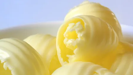 Mituri despre margarină: Când şi de ce îngraşă