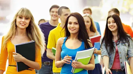 Studenţii vor beneficia de facilitarea accesului pe piaţa muncii şi de centre de consiliere