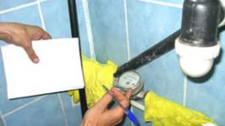 FURT între vecini. Apometrele din apartament se FRAUDEAZĂ cu ajutorul MAGNEŢILOR