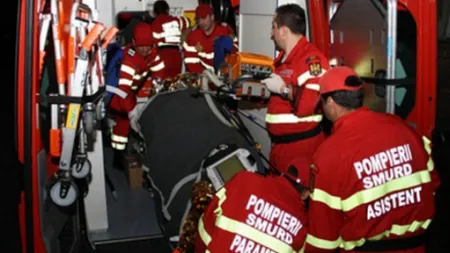 Sfârşit tragic pentru un hoţ. S-a strangulat în geamul de la baie