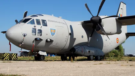 Copii cu ARSURI GRAVE, aduşi în Capitală cu o aeronavă militară