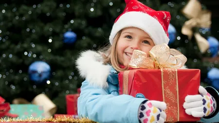 Cum să îţi înveţi copilul ce înseamnă Crăciunul