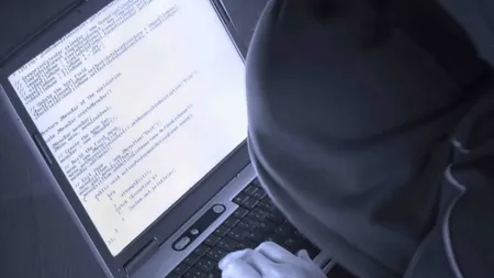 Un român acuzat de fraudă pe internet, condamnat la închisoare în SUA