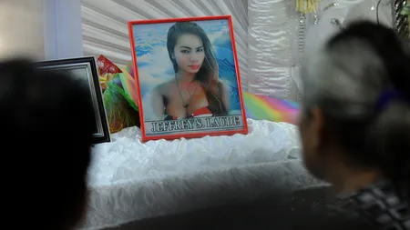 Un puşcaş marin a ucis o transsexuală din Filipine. Soldatul a fost inculpat