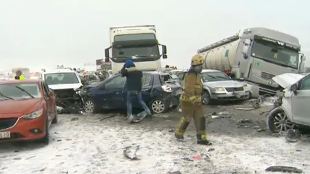 NINSORI în Europa. Maşini înzăpezite, oameni blocaţi pe şosele, accidente în lanţ VIDEO