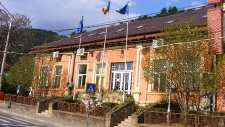 Primăria Piatra Neamţ, executată silit pentru o datorie de 23 milioane de lei