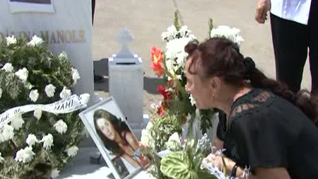 SCANDAL de PROPORŢII. Mama Mădălinei Manole i-a declarat RĂZBOI iubitei lui Petru Mircea VIDEO
