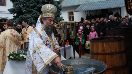 BOBOTEAZA, tradiţii şi obiceiuri. SUPERSTIŢII legate de ziua Botezului Domnului