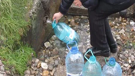 Situaţie disperată în Bacău. 180.000 de oameni, fără apă potabilă de două zile