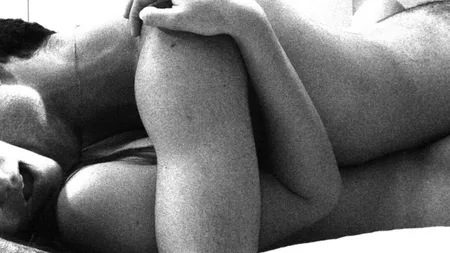 O FEMEIE din BUCUREŞTI a ajuns la SPITAL în urma unei partide de SEX NEBUN. Ce s-a întâmplat este incredibil
