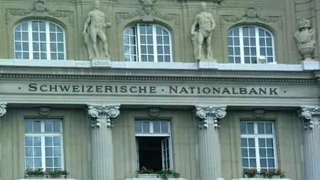 Banca Naţională a Elveţiei se pregăteşte să intervină pe piaţa valutară