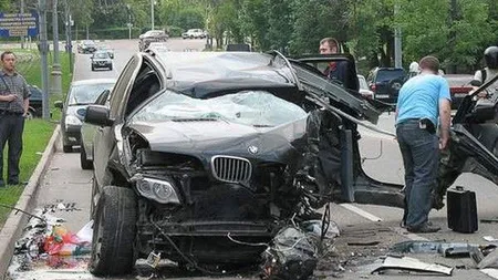 Scriitor român, spulberat de un BMW. A murit pe loc