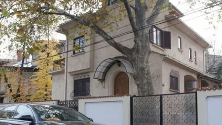 Casa de la stat în care locuieşte Mircea Geoană, scoasă la vânzare