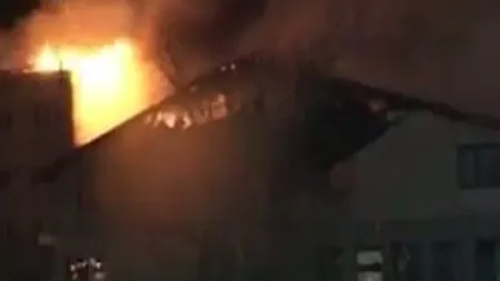 Un hotel RENUMIT a fost mistuit de flăcări VIDEO