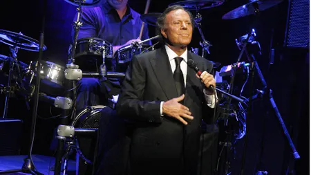 Ce spune Julio Iglesias despre RETRAGEREA sa de pe scenă
