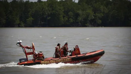 Doi morţi şi 16 persoane date dispărute în naufragiul unei nave-cargo în largul coastelor Vietnamului