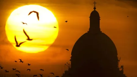 Anunţ deprimant de la meteorologi: Soarele a strălucit doar o oră în luna decembrie, la St. Petersburg