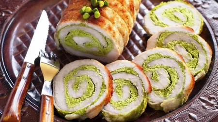 REŢETA ZILEI: Piept de curcan umplut