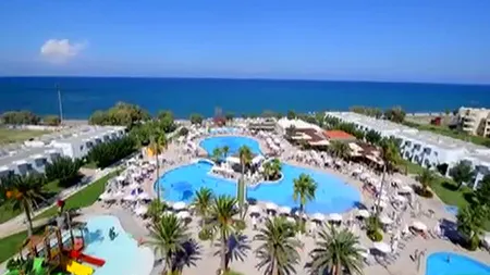 Veşti proaste pentru ROMÂNI: Vacanţele în Grecia se SCUMPESC şi nu mai au all-inclusive VIDEO