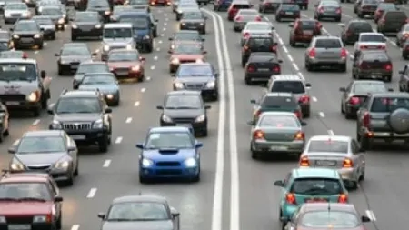 TAXA AUTO 2015. Cât vei plăti anul acesta timbrul de mediu. Cine NU plăteşte taxă de mediu FOTO