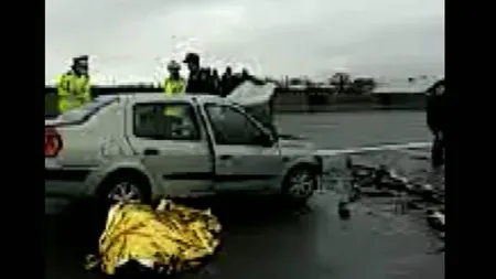 Tragedie pe şosea. Un mort şi trei răniţi într-un accident, s-a intervenit cu elicopterul VIDEO