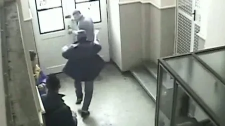 FURT în primărie, surprins de camerele de supraveghere VIDEO
