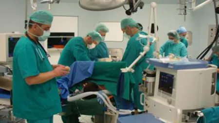 Soluţie INEDITĂ pentru a ţine medicii în ţară: Locuinţe amenajate în spitale special pentru ei