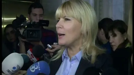 ELENA UDREA, mărturisiri despre cum arată acum o zi din viaţa ei şi pe cine mai are alături