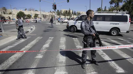 Cinci poliţiste, lovite de o maşină în Israel. Atacatorul a fost împuşcat de poliţie