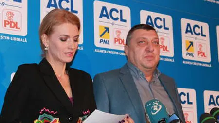 Când speră PNL să-şi facă majoritatea parlamentară