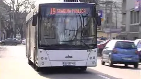 Şofer de autobuz, prins fără PERMIS DE CONDUCERE. Explicaţia lui este HALUCINANTĂ VIDEO