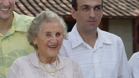 A aşteptat MOARTEA SOŢULUI pentru a-şi îndeplini VISUL. Gestul inedit făcut de o femeie de 97 de ANI VIDEO