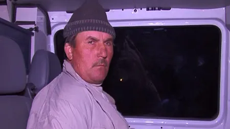 CRIMĂ în Vaslui: Un bărbat şi-a ucis vecinul pentru o ţigară VIDEO