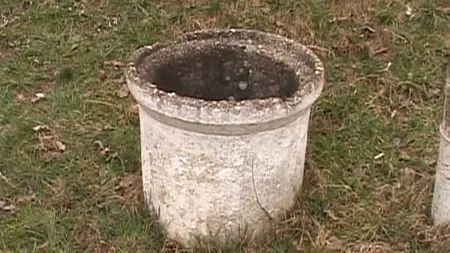 Scene înfiorătoare în Argeş: Un copil a căzut într-o fântână VIDEO