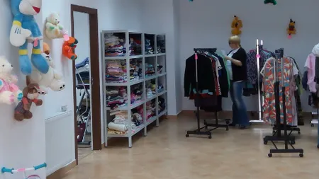 Magazinul caritabil SocialXchange, deschis în Bucureşti. Află cum poţi cumpăra produse FĂRĂ BANI
