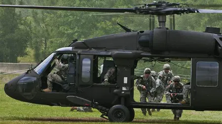 Un elicopter s-a prăbuşit. 11 militari sunt daţi dispăruţi