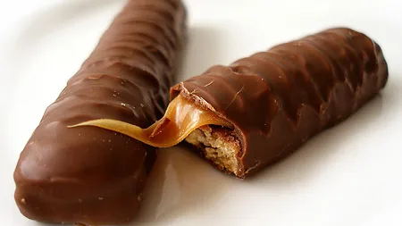 Cum îţi pregăteşti acasă batoanele Twix
