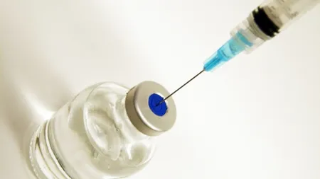 VACCINAREA elevilor ar putea să se facă la medicul de familie