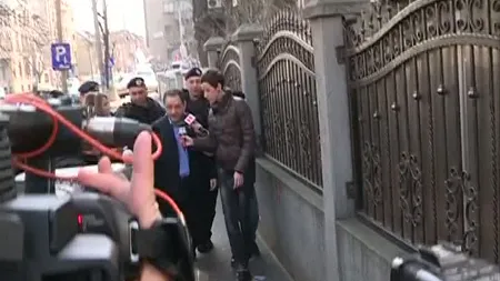 MARIAN VANGHELIE, ridicat de MASCAŢI. Percheziţii acasă şi la Primărie: 