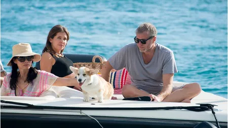 Miliardarul Roman Abramovich urmează să fie tată pentru a OPTA OARĂ. Iubita lui, Dasha, este însărcinată FOTO