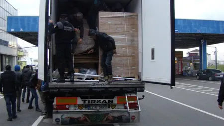 74 de migranţi, opriţi la graniţă în noaptea de Înviere