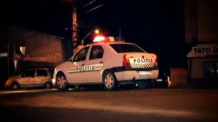 Scandal în Argeş. Un vitezoman a provocat un accident, apoi i-a luat la pumni pe cei pe care i-a lovit VIDEO