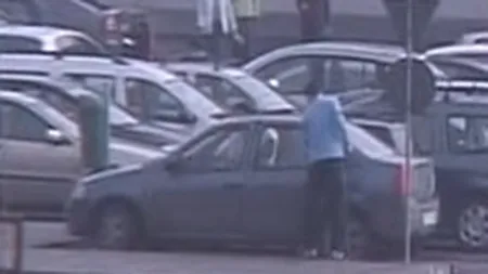 ALERTĂ fără precedent la Timişoara. Un COPIL, la un pas să fie FURAT din maşină, de sub ochii mamei VIDEO