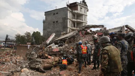 MAE a identificat încă ŞASE cetăţeni români în NEPAL. Sunt în siguranţă